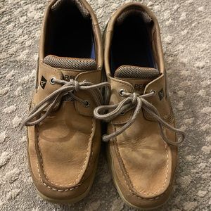 Men’s boat shoes by Sperry size 9.5